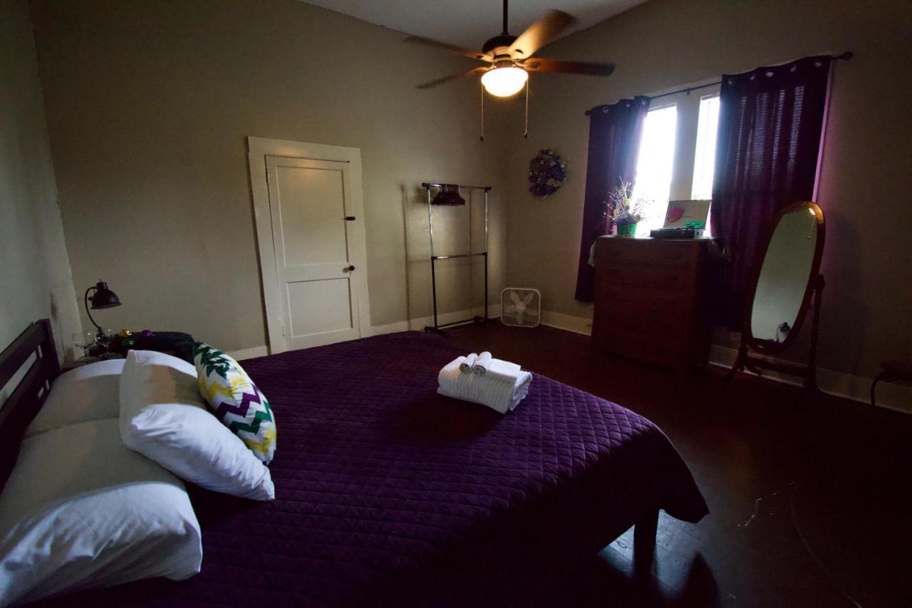 Cajun Hostel Downtown Лафайет Екстериор снимка